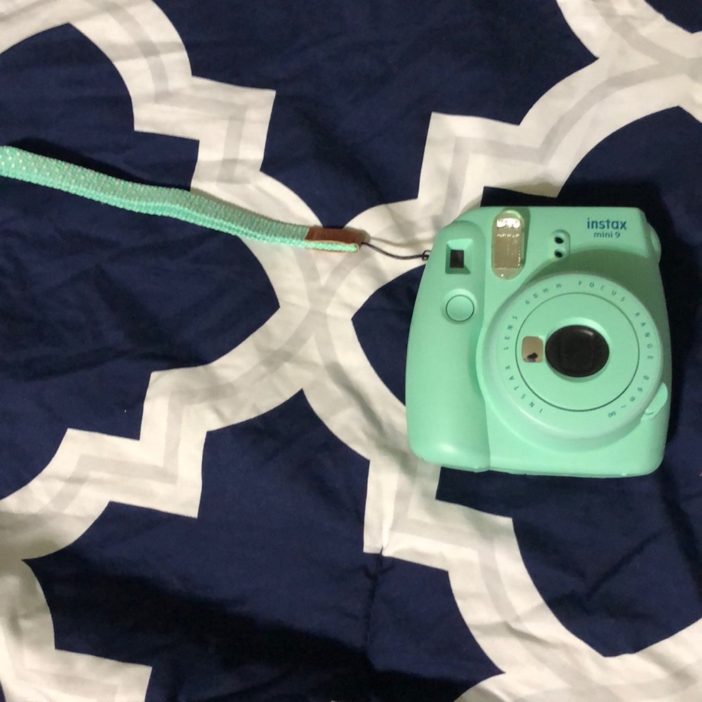 Instax mini 9 camera
